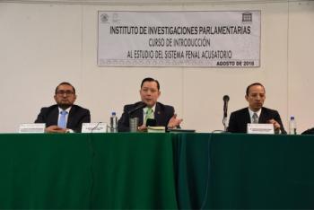 Clausuran curso Introducción al Estudio del Sistema Penal Acusatorio