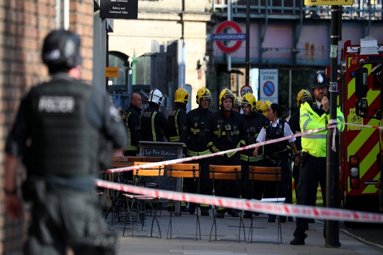 Posible ataque terrorista en Londres deja varios heridos