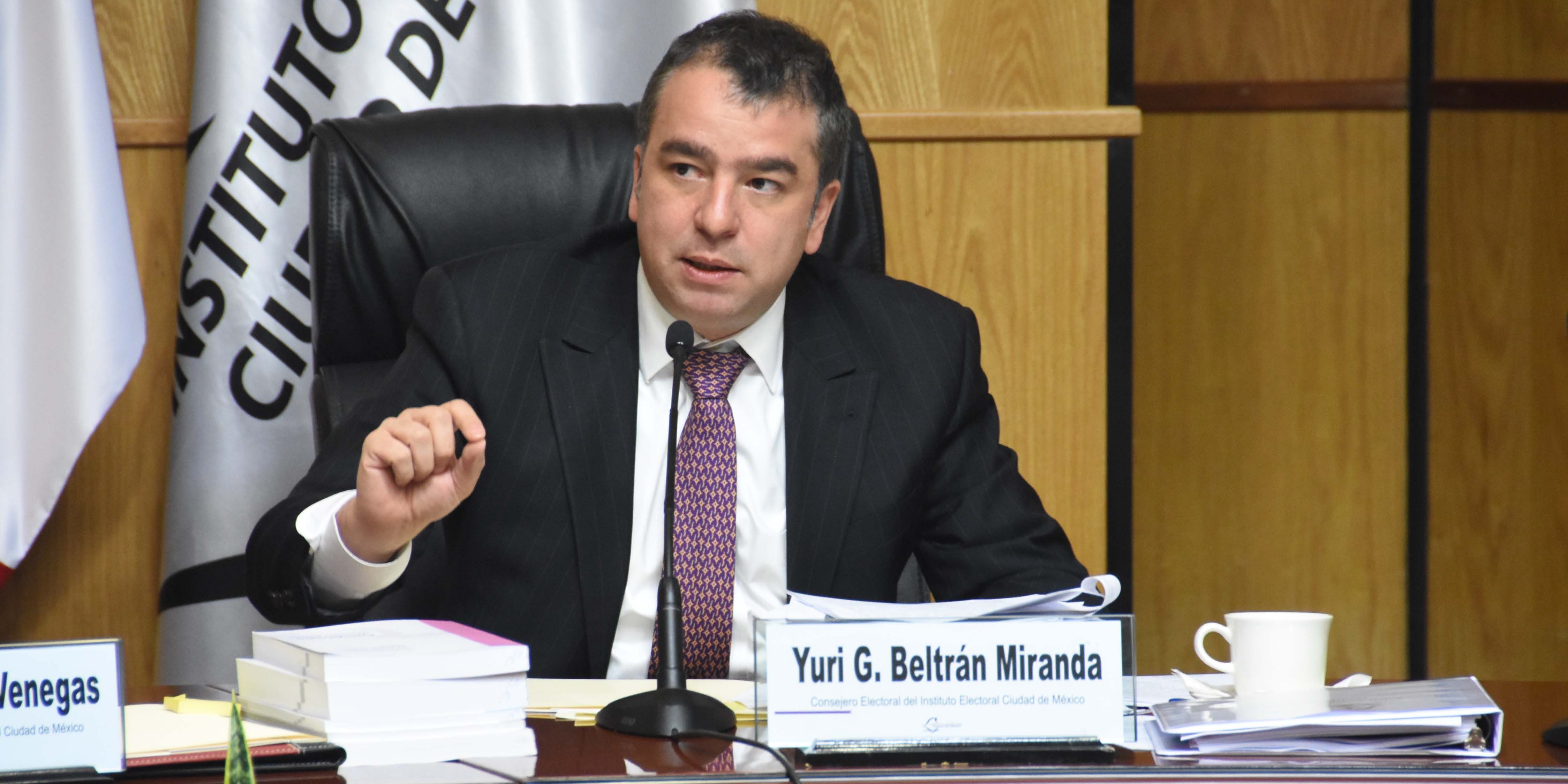 Indispensable buscar canales adecuados para incentivar participación política juvenil: Consejero Electoral Yuri Beltrán
