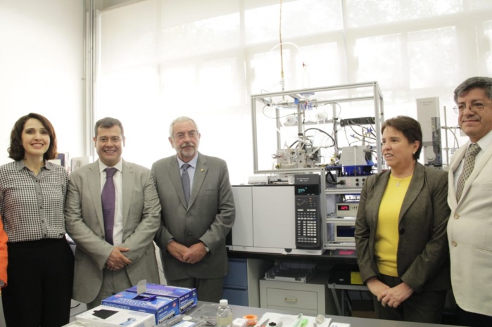 Firma gobierno de CDMX convenio con el centro de ciencias de la atmósfera de la UNAM