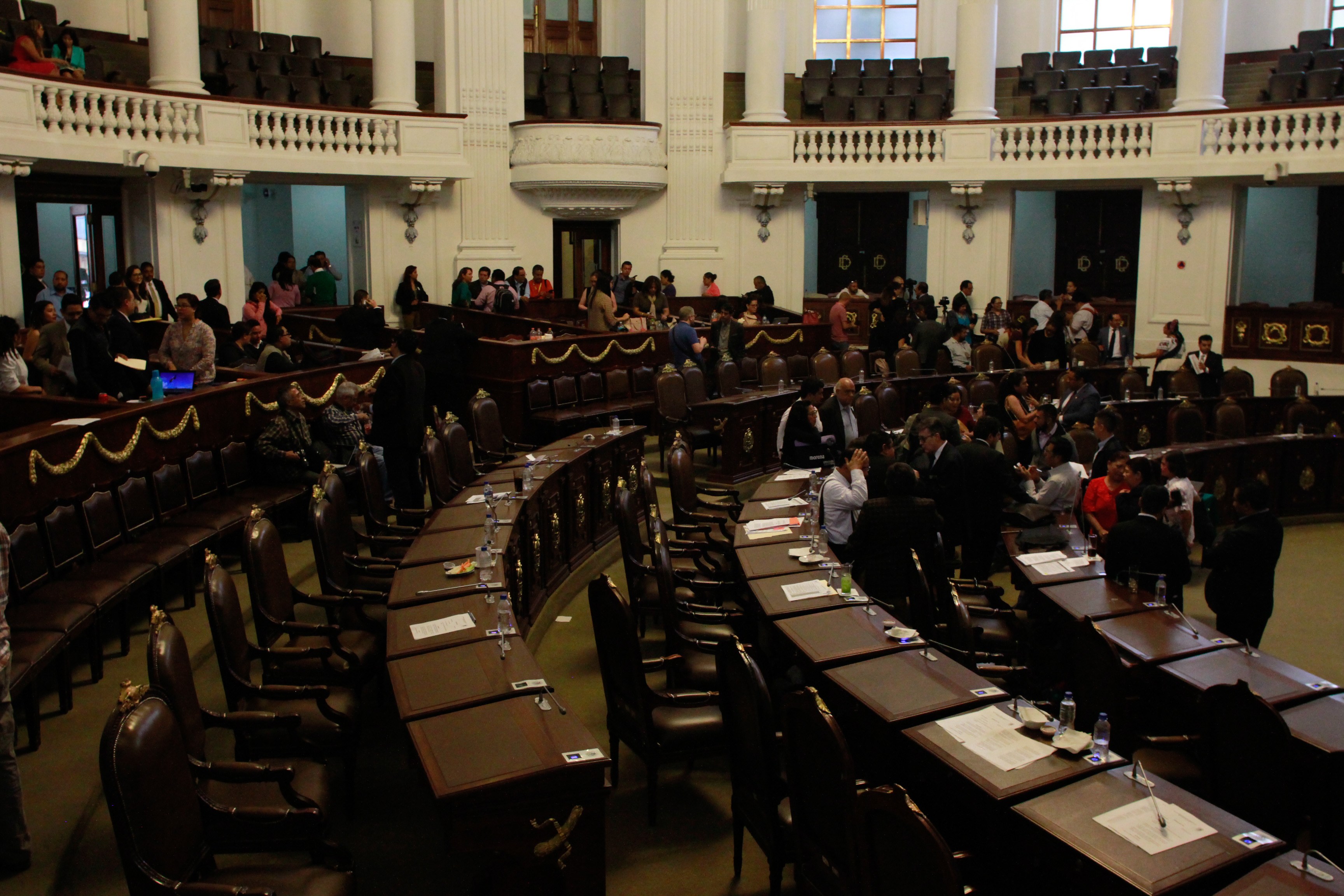 Morena obtiene más de la mitad de comisiones en el primer Congreso de la Ciudad