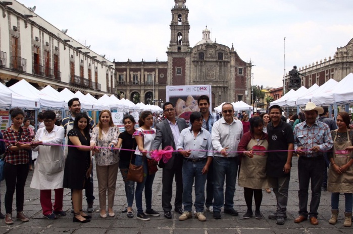 Inauguran Feria de Mercados sustentables de CDMX