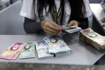 Ajustan precios regulados en Venezuela