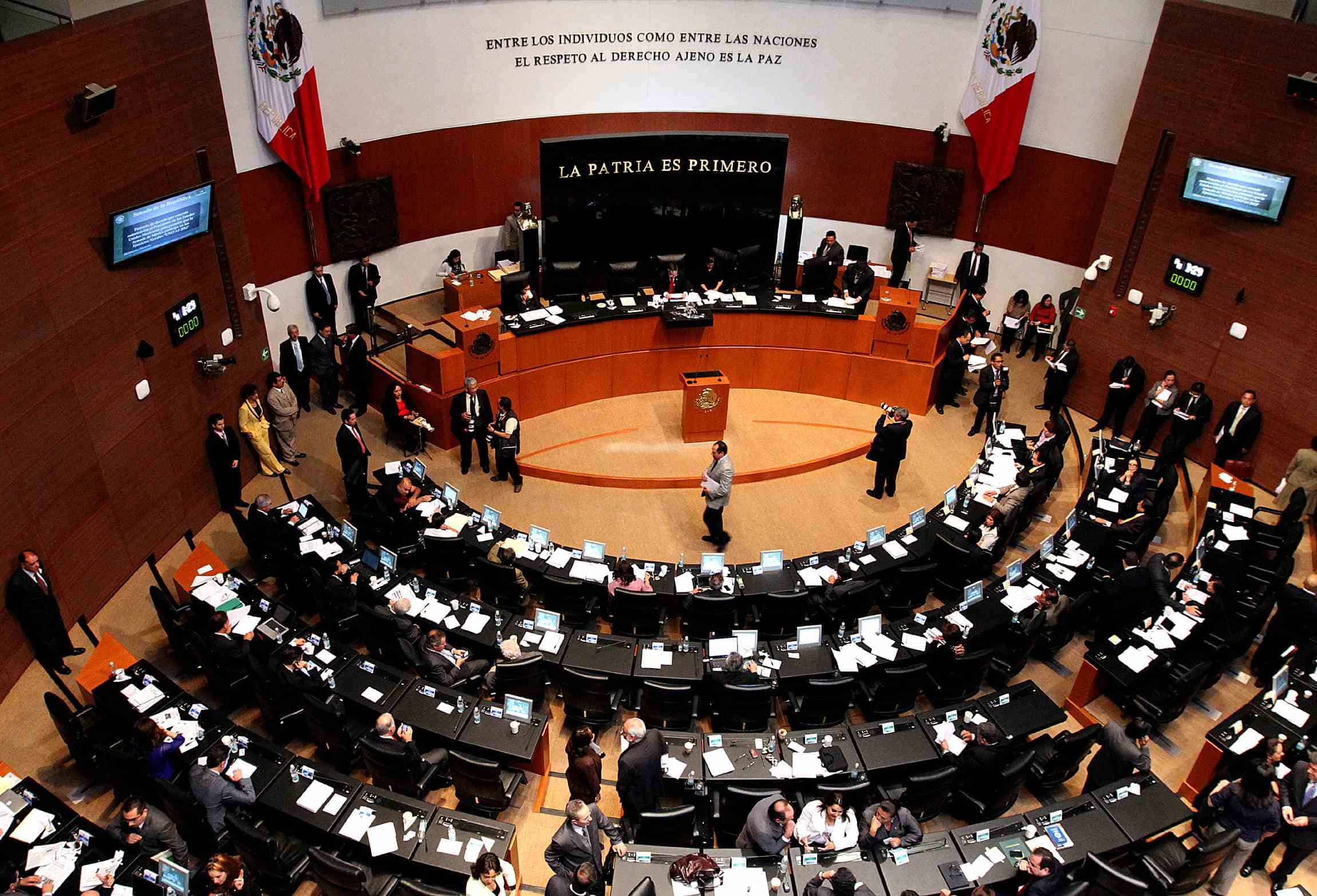 Cámara de Senadores recibe Sexto y último Informe de Gobierno de EPN