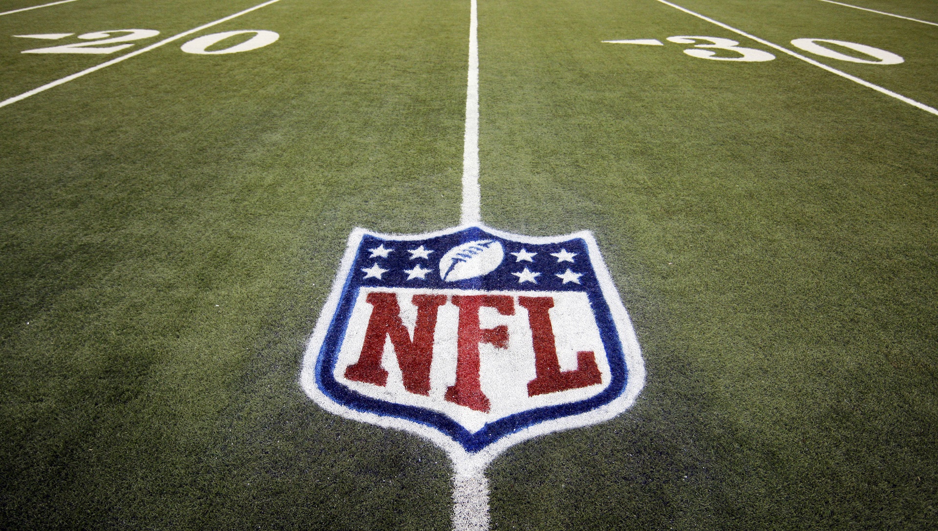 NFL no transmitirá himno nacional