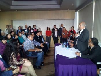 Armando Quintero invitó a los empresarios a invertir en Iztacalco