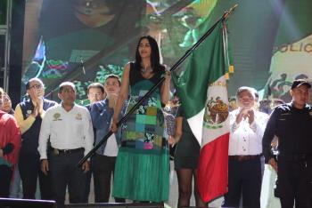 CONMEMORÓ DIONE ANGUIANO CCVIII ANIVERSARIO DEL INICIO DE LA INDEPENDENCIA CON MILES DE IZTAPALAPENSES