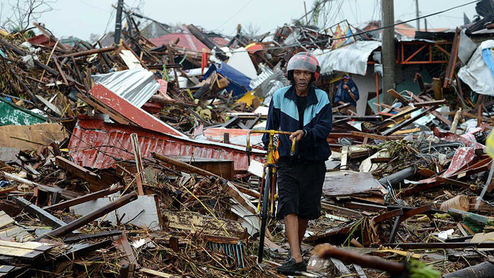 Aumenta a 74 los muertos por el tifón Mangkhuten Filipinas