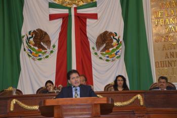 RECHAZA LOBO ROMÁN CREACIÓN DE FRACCIONES ARTIFICIALES COMO HIZO MORENA EN EL CONGRESO DE LA CDMX