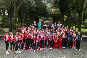 ENTREGA COYOACÁN RECONOCIMIENTOS A GIMNASTAS INFANTILES
