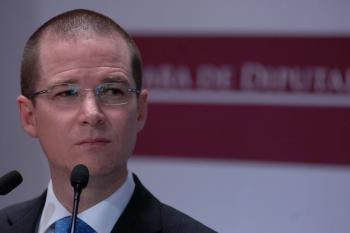 Ricardo Anaya impartirá clases en la UNAM y NY -actualización-