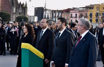 IZAMIENTO DE BANDERA A MEDIA ASTA POR ANIVERSARIO DE 1968