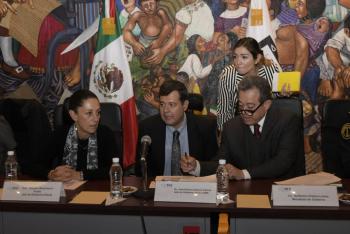 Amieva y Sheinbaum se reúnen con alcaldes