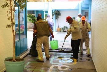 ESCUELAS Y MERCADOS SON ATENDIDOS POR  LA ALCALDÍA DE XOCHIMILCO