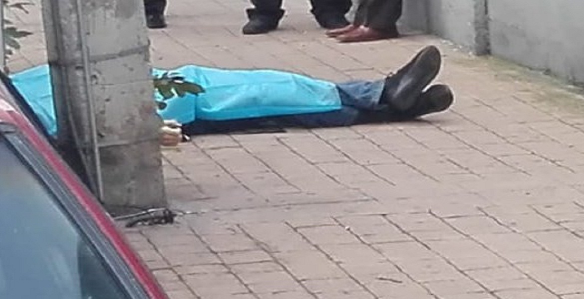 Asesinan a un sujeto afuera de estacionamiento en Miguel Hidalgo