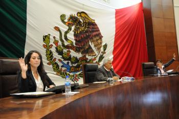Propone diputada hacer "home office"