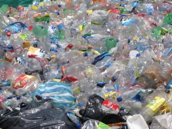 Eliminan plástico en la Unión Europea