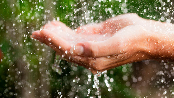 El agua de lluvia de la CDMX, no apta para consumo humano directo