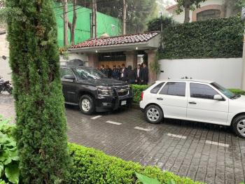 Balean domicilio del ex Cardenal Norberto Rivera