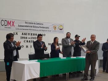 Cumple 60 años El Torito