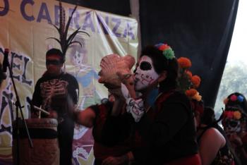 Celebran días de muertos con Ruta del Mictlán en Venustiano Carranza