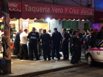 Detienen a dos por balacera en taquería en Cuauhtémoc