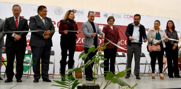 Ofertan 71 empresas mil 100 vacantes en Feria de Empleo de Azcapotzalco
