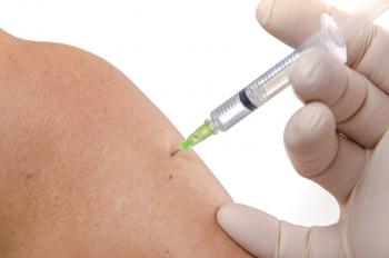 La vacuna contra la influenza puede prevenir complicaciones graves como neumonía