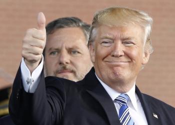 Felicita Trump a López Obrador, ya como presidente de México