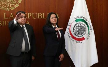 Martí Batres toma protesta a senadores suplentes de Angélica García Arrieta y Rafael Moreno Valle