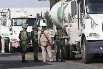 Ejército resguarda terminales en Pemex