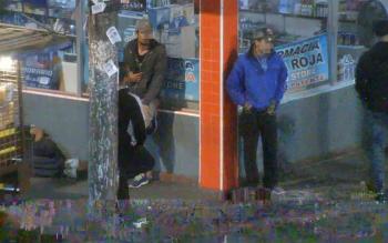 Policias de la SSC capitalina detienen por robo a “Chineros”