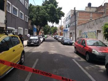 Aparecen cuerpos en autos abandonados en distintas partes de la Ciudad de México