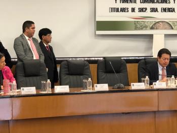 Se ausentan a comparecer titulares de Pemex y Energía