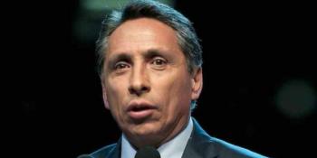 Denuncian ante contraloría a Negrete por dádivas