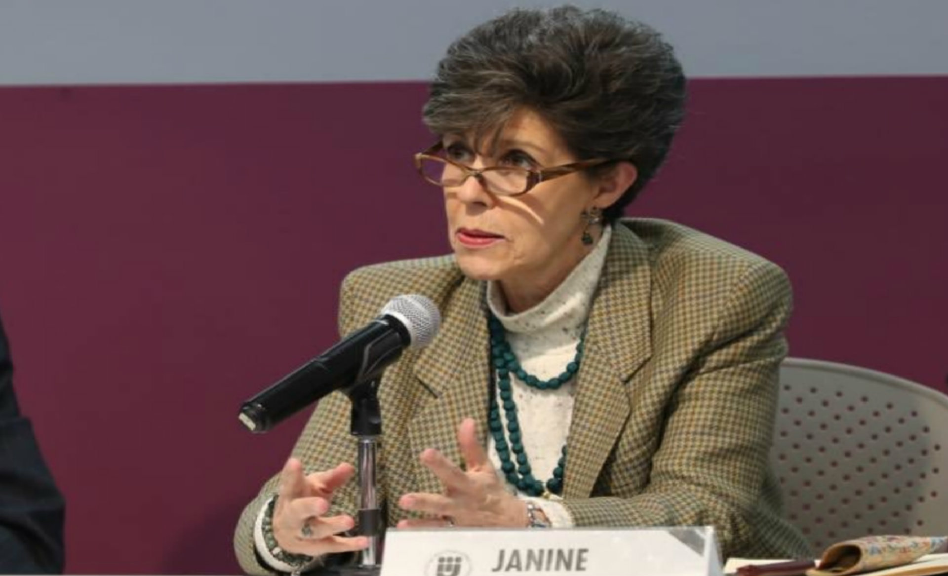  Renuncia Janine Otálora a la presidencia del Tribunal Electoral