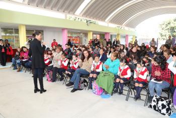 Rehabilitan autoridades con iniciativa privada la escuela primaria "Ernesto P. Uruchurtu" dañada por el sismo