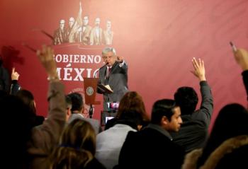 Recibe Senado propuestas de AMLO para SCJN
