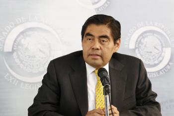 Miguel Barbosa confirma que va por la gubernatura de Puebla
