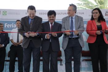 Inauguran Gustavo A. Madero y FODESO Primera Feria de Créditos para Emprendedores