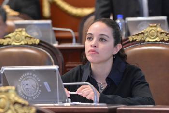 Exhortan al gobierno capitalino y a alcaldías a instalar mingitorios sin agua en todas las oficinas públicas de la Ciudad de México