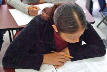 INEE suspende prueba Planea en nivel secundaria