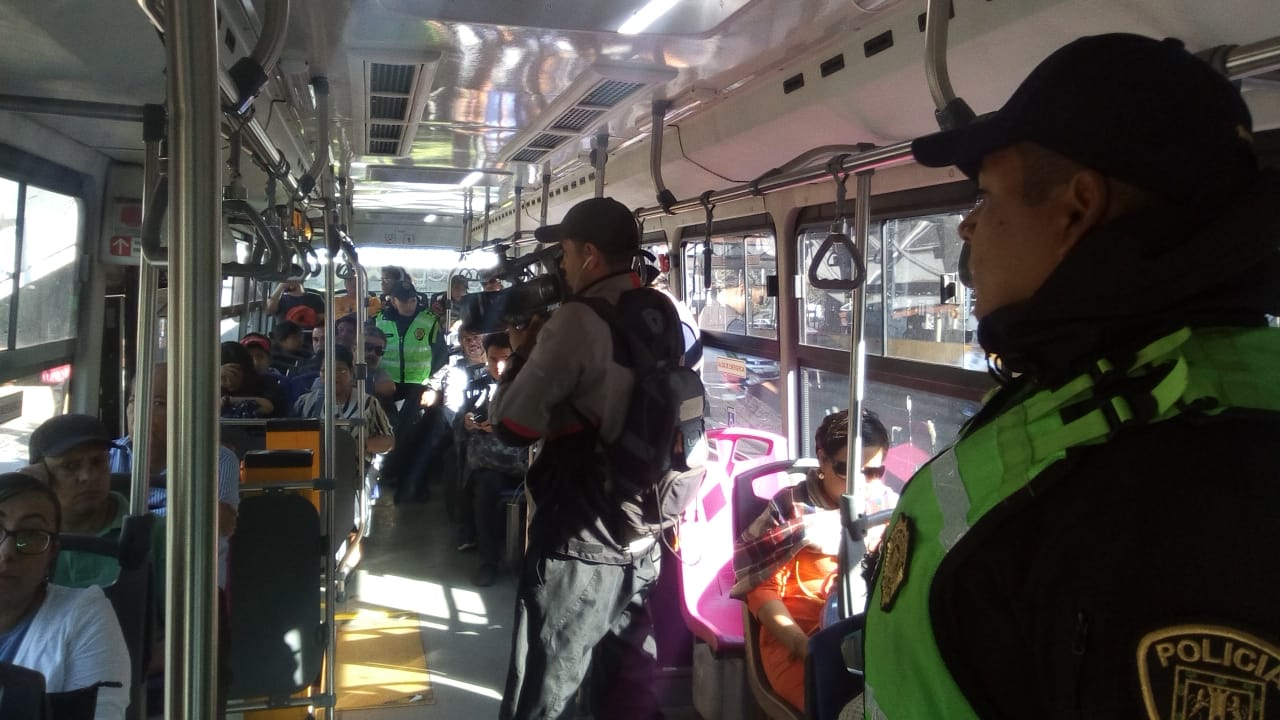 Implementa SSC Dispositivo Policía del transporte en autobuses M1 del Circuito Bicentenario
