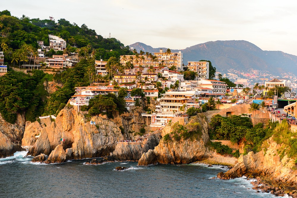 Celebran regreso bianual del Tianguis Turístico en Acapulco