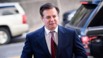 Condenan a 4 años de cárcel a asesor de Donald Trump