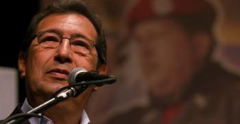 Hermano de Hugo Chávez es nombrado embajador en Cuba