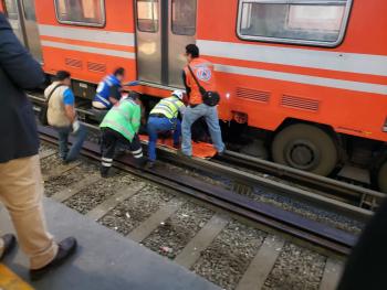 Detiene SSC a un hombre sospechoso de arrojar a un Policía Auxiliar al paso del convoy del Metro y provocarle la muerte