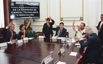 Aprueban en Comisión la opinión a iniciativas para crear la Ley de Educación