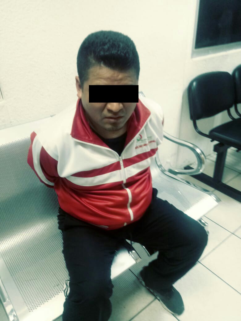 Policías de la SSC detienen a dos hombres por presunto robo de cable en la Benito Juárez