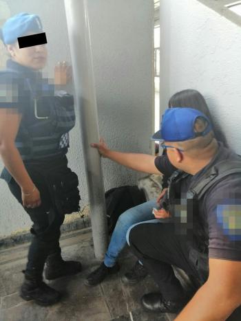 Policías Auxiliares de la SSC evitaron el suicidio de una mujer en el interior de la estación Pantitlán del metro